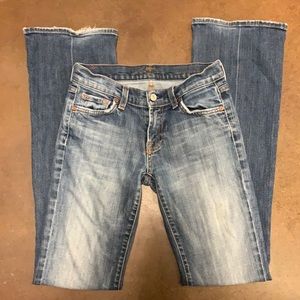 7 for all mankind Jeans size 25 (2” hole in knee)